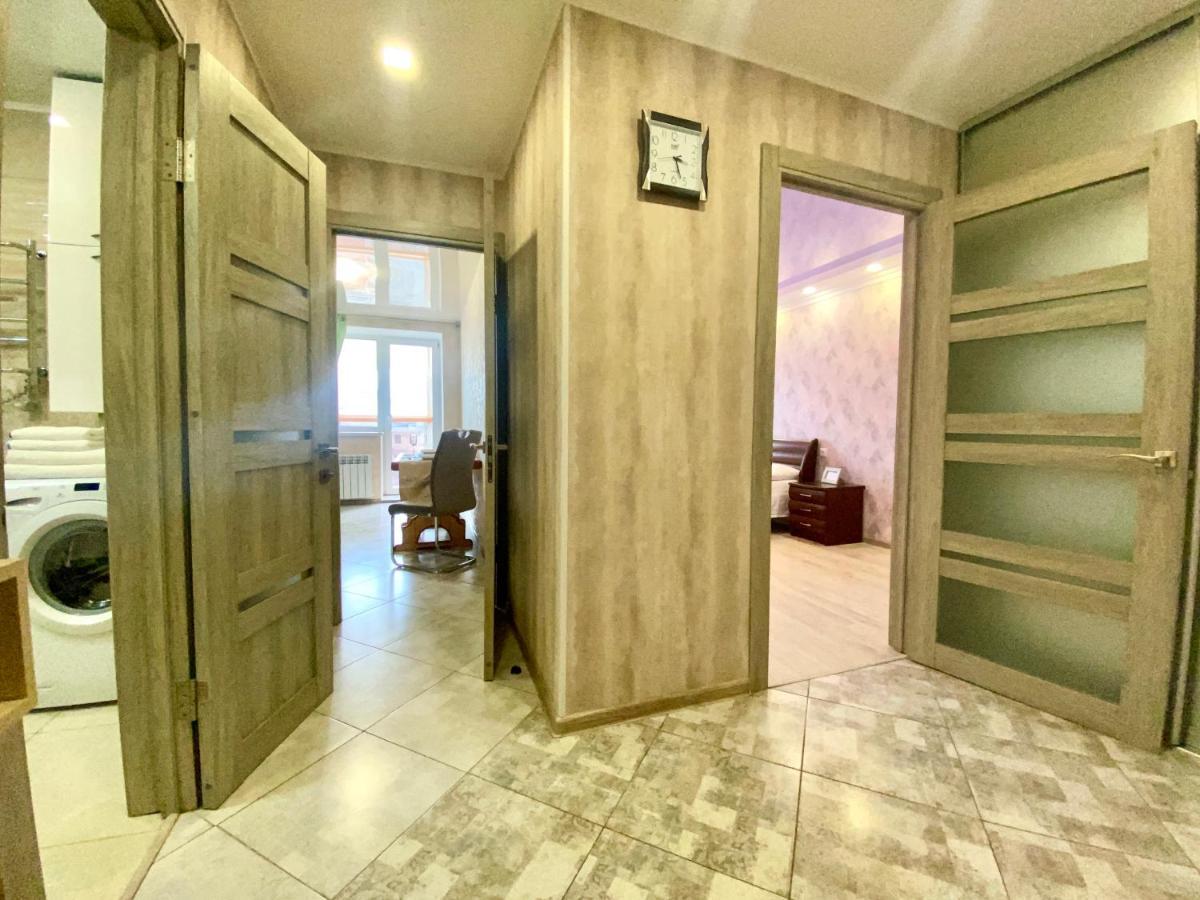 Apartpoltava Простора Однокімнатна Квартира В Новобудові, Корпусний Парк Zewnętrze zdjęcie