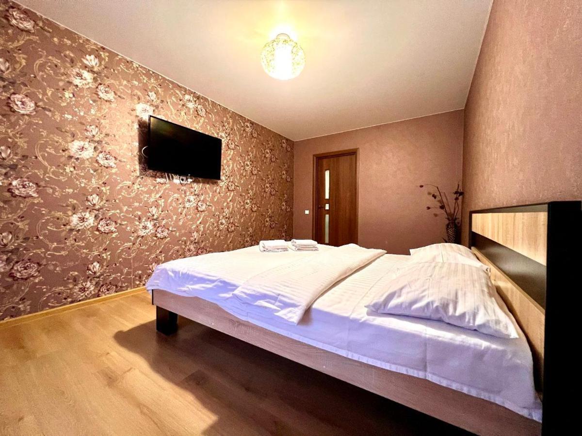 Apartpoltava Простора Однокімнатна Квартира В Новобудові, Корпусний Парк Zewnętrze zdjęcie